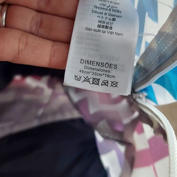 JanSport Big Student CHEVRON Large Backpack Bookbag - Picture 9 of 13